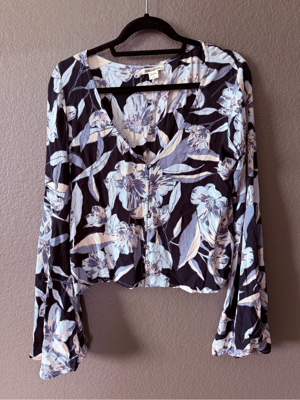 Billabong Navy Floral Button-Front V-Neck Blouse